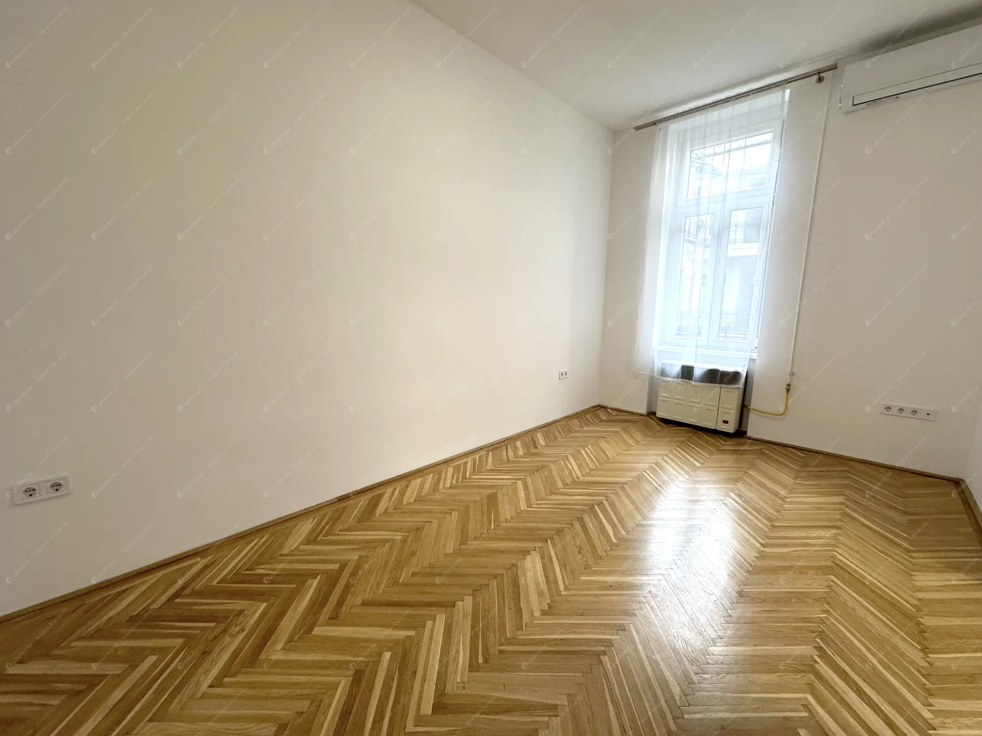 Kiadó albérlet 250000 Ft/hó áron: Budapest, XIII. kerület  Kresz Géza utca. Mérete: 60 nm, 3 szobás | Alberlet.hu - 6557529