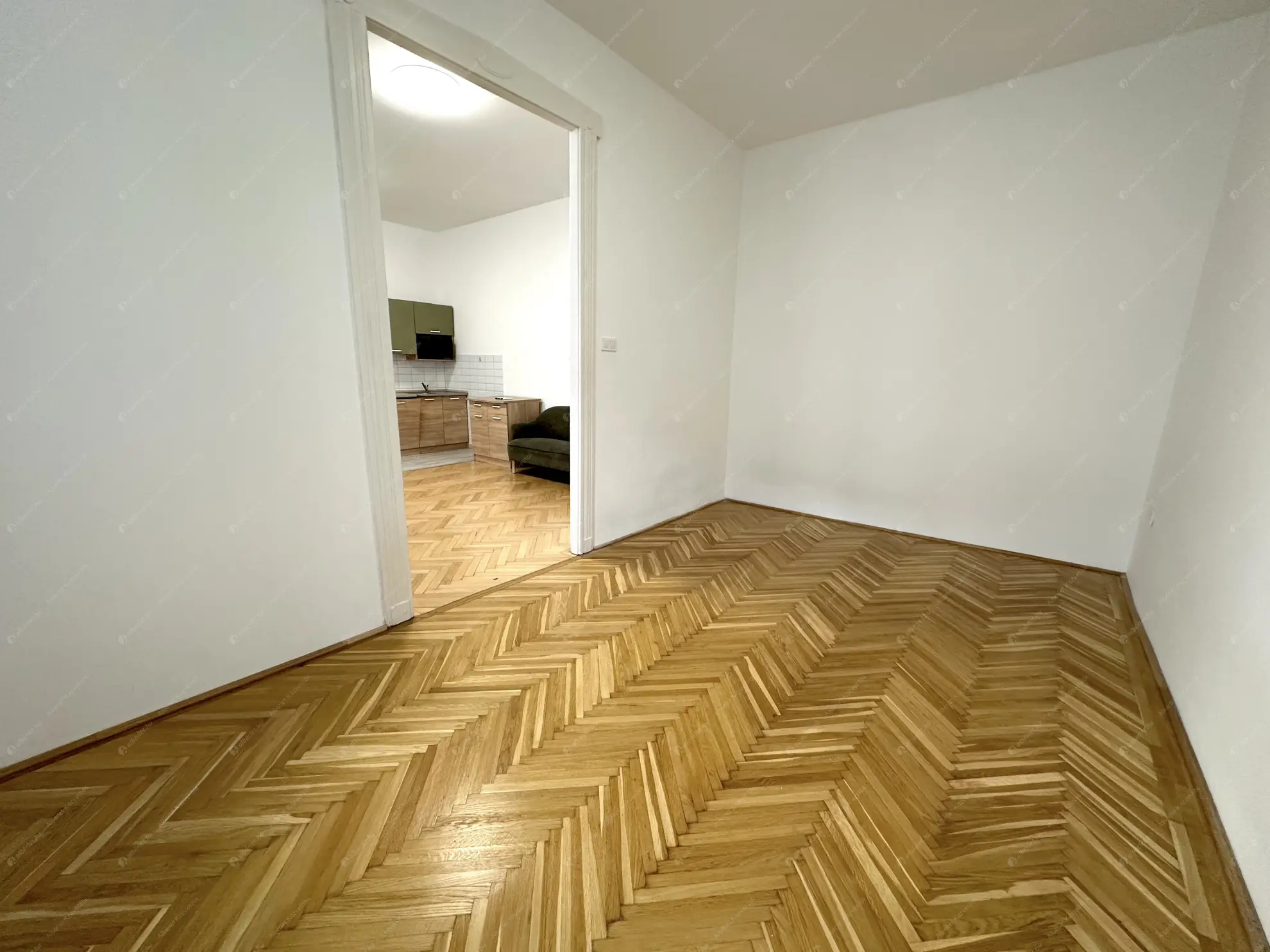 Kiadó albérlet 250000 Ft/hó áron: Budapest, XIII. kerület  Kresz Géza utca. Mérete: 60 nm, 3 szobás | Alberlet.hu - 6557530