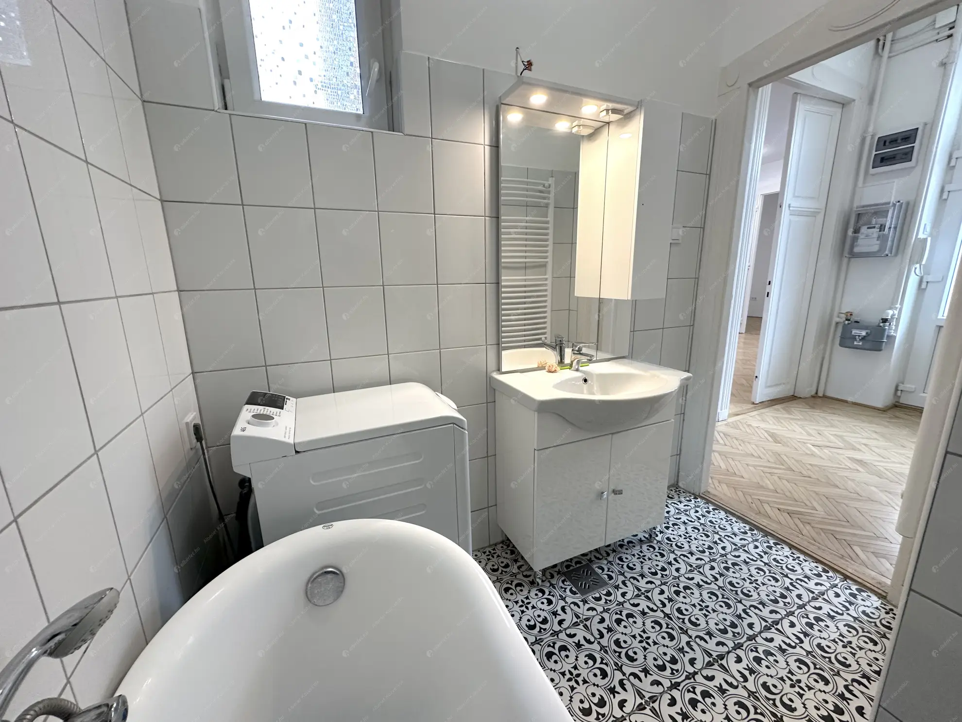 Kiadó albérlet 250000 Ft/hó áron: Budapest, XIII. kerület  Kresz Géza utca. Mérete: 60 nm, 3 szobás | Alberlet.hu - 6557532