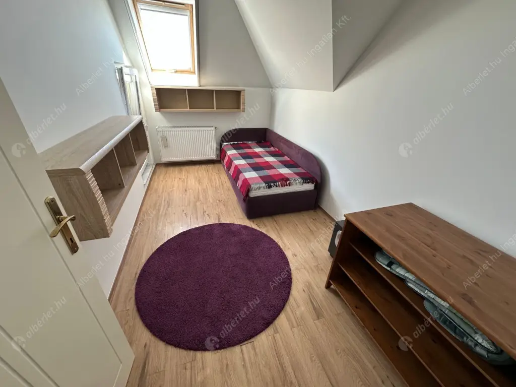 Kiadó albérlet 390000 Ft/hó áron: Budapest, XIII. kerület  Kucsma utca. Mérete: 100 nm, 1 szobás | Alberlet.hu - 6555648