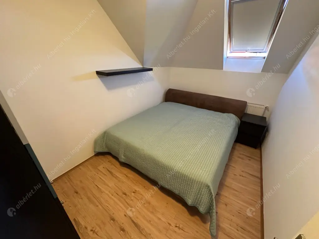 Kiadó albérlet 390000 Ft/hó áron: Budapest, XIII. kerület  Kucsma utca. Mérete: 100 nm, 1 szobás | Alberlet.hu - 6555649