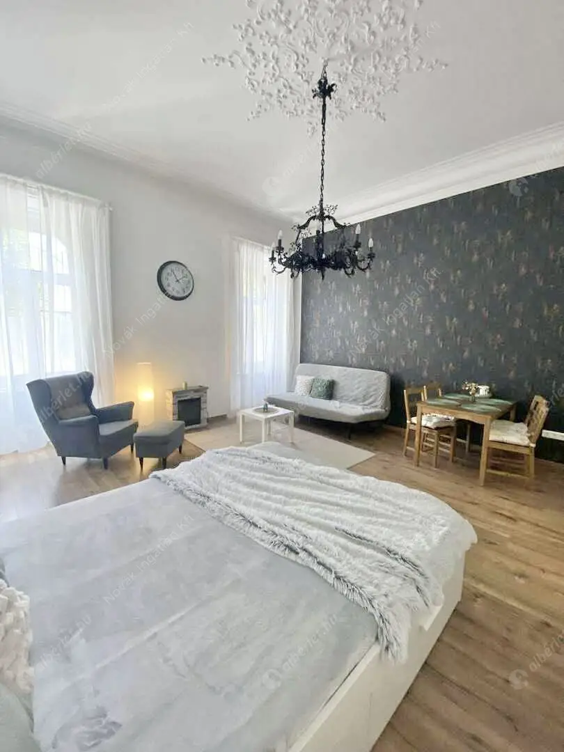 Kiadó albérlet 250000 Ft/hó áron: Budapest, XIII. kerület  Lehel utca. Mérete: 45 nm, 1 szobás | Alberlet.hu - 6569539