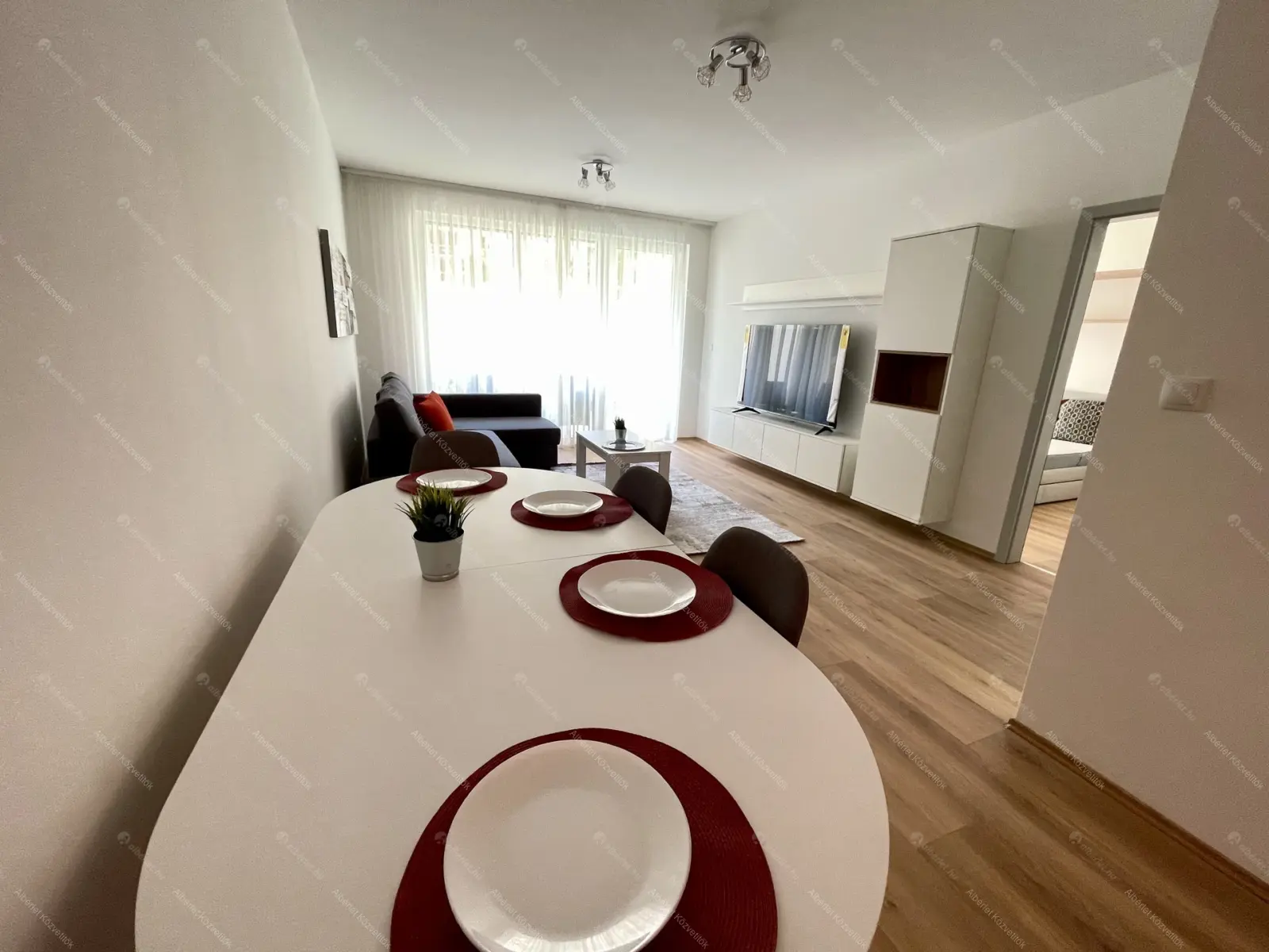 Kiadó albérlet 275000 Ft/hó áron: Budapest, XIII. kerület  Lehel utca. Mérete: 50 nm, 2 szobás | Alberlet.hu - 6028382