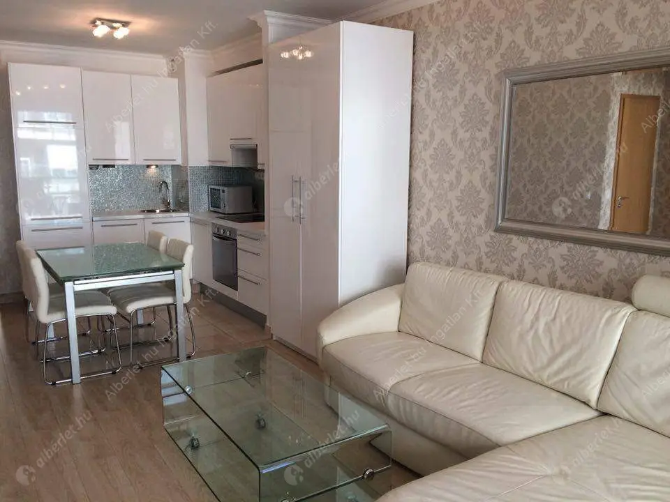 Kiadó albérlet 360000 Ft/hó áron: Budapest, XIII. kerület  Lehel utca. Mérete: 50 nm, 2 szobás | Alberlet.hu - 6516649