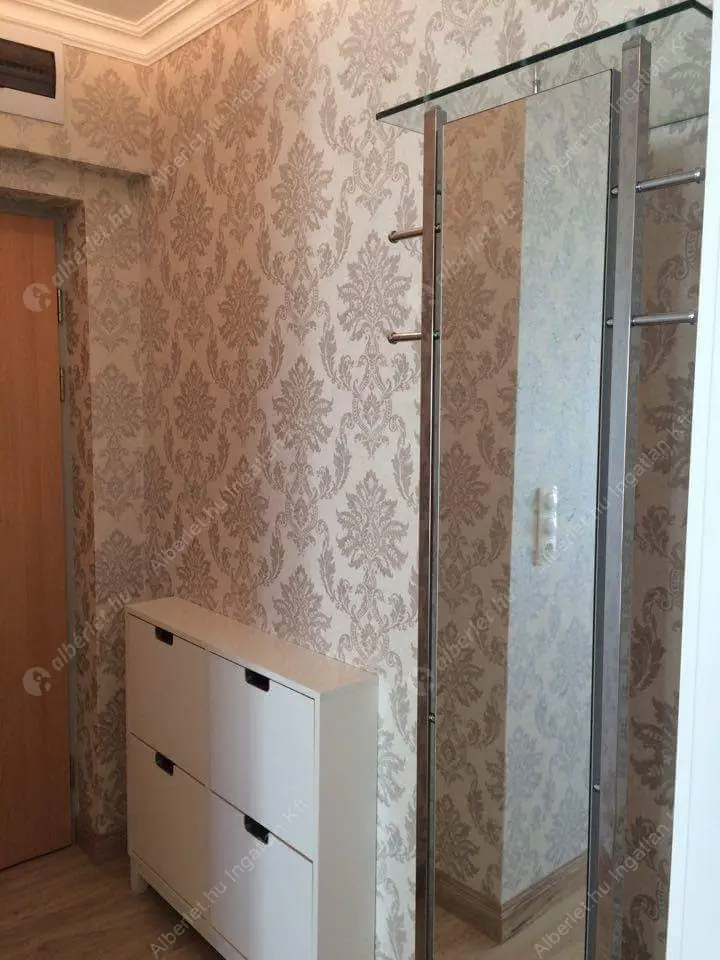 Kiadó albérlet 360000 Ft/hó áron: Budapest, XIII. kerület  Lehel utca. Mérete: 50 nm, 2 szobás | Alberlet.hu - 6516663