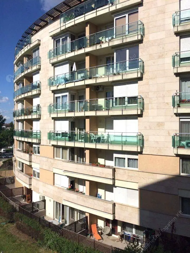 Kiadó albérlet 360000 Ft/hó áron: Budapest, XIII. kerület  Lehel utca. Mérete: 50 nm, 2 szobás | Alberlet.hu - 6516667