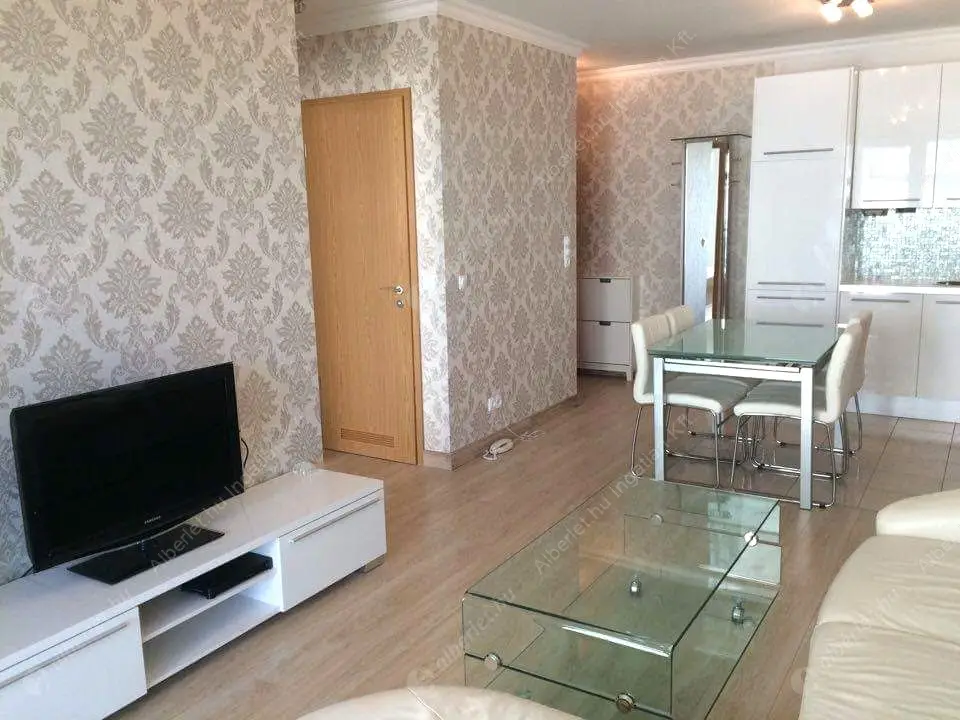 Kiadó albérlet 360000 Ft/hó áron: Budapest, XIII. kerület  Lehel utca. Mérete: 50 nm, 2 szobás | Alberlet.hu - 6618743