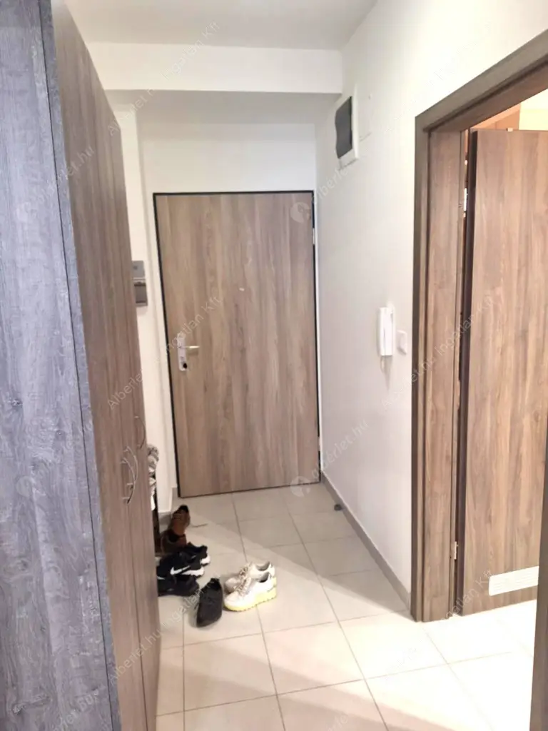 Kiadó albérlet 310000 Ft/hó áron: Budapest, XIII. kerület  Lehel utca. Mérete: 54 nm, 2 szobás | Alberlet.hu - 6629695