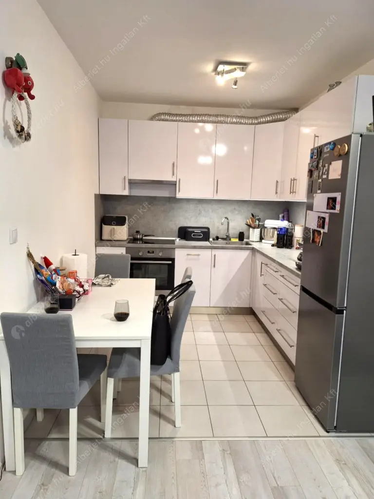 Kiadó albérlet 310000 Ft/hó áron: Budapest, XIII. kerület  Lehel utca. Mérete: 54 nm, 2 szobás | Alberlet.hu - 6633965