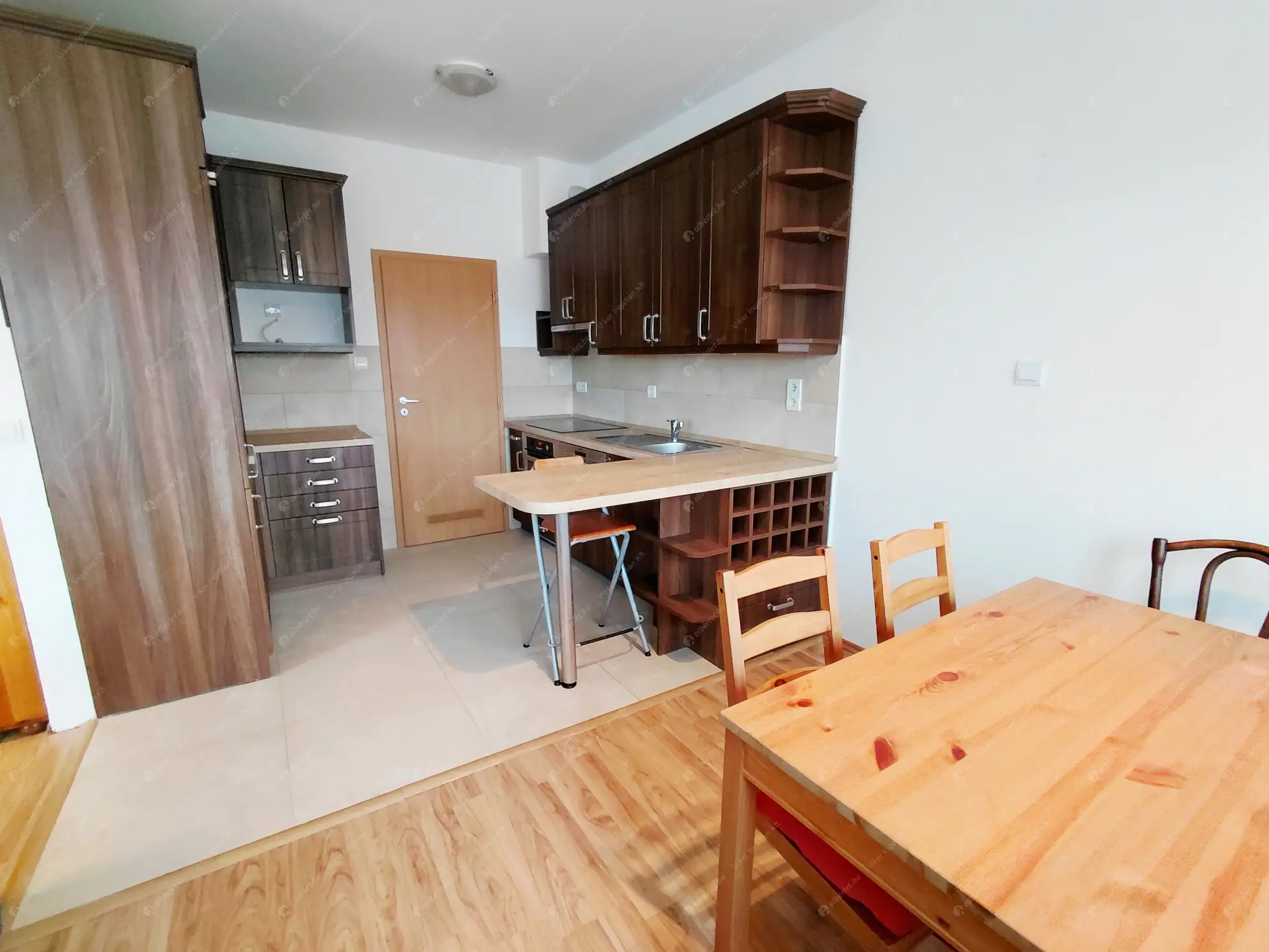 Kiadó albérlet 310000 Ft/hó áron: Budapest, XIII. kerület  Lehel utca. Mérete: 67 nm, 1 szobás | Alberlet.hu - 6603299