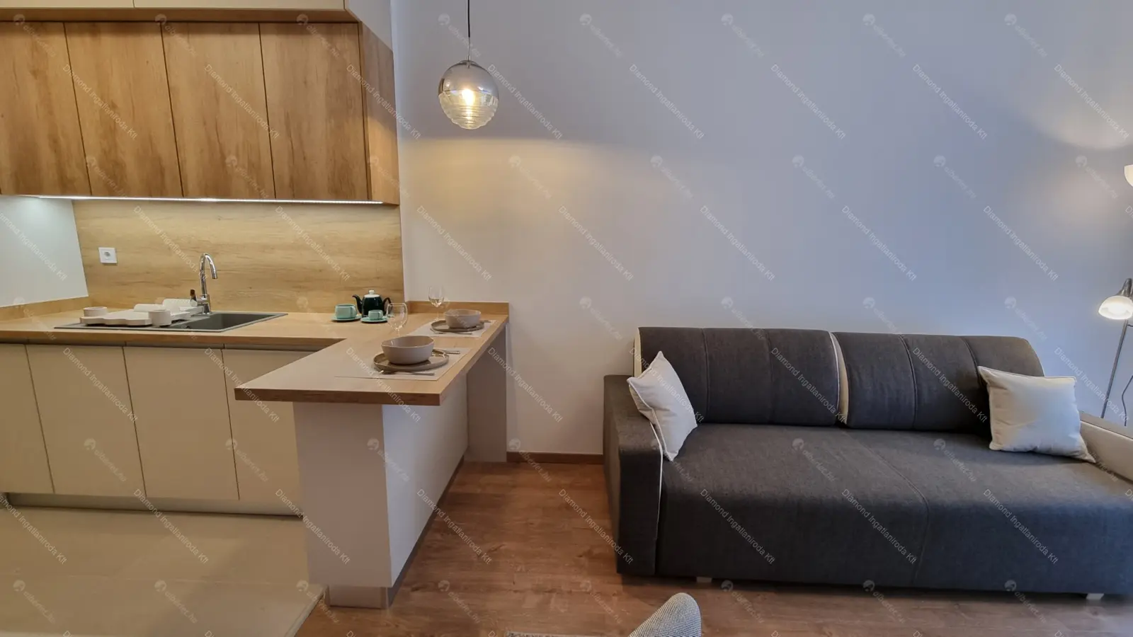 Kiadó albérlet 260000 Ft/hó áron: Budapest, XIII. kerület  Lőportár köz. Mérete: 32 nm, 1 szobás | Alberlet.hu - 6665742