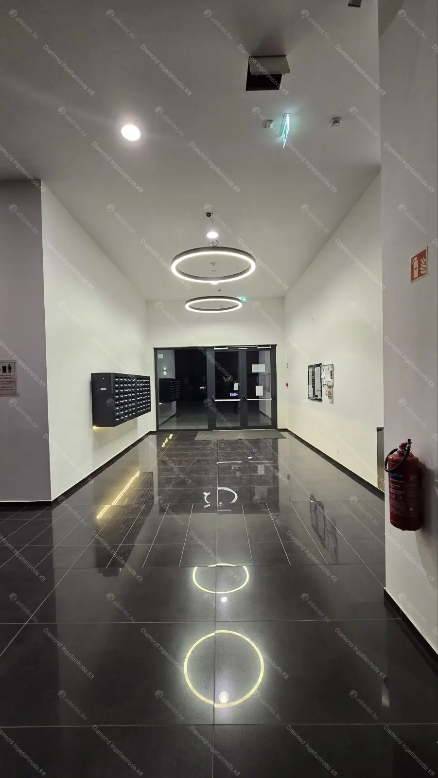 Kiadó albérlet 260000 Ft/hó áron: Budapest, XIII. kerület  Lőportár köz. Mérete: 32 nm, 1 szobás | Alberlet.hu - 6668968