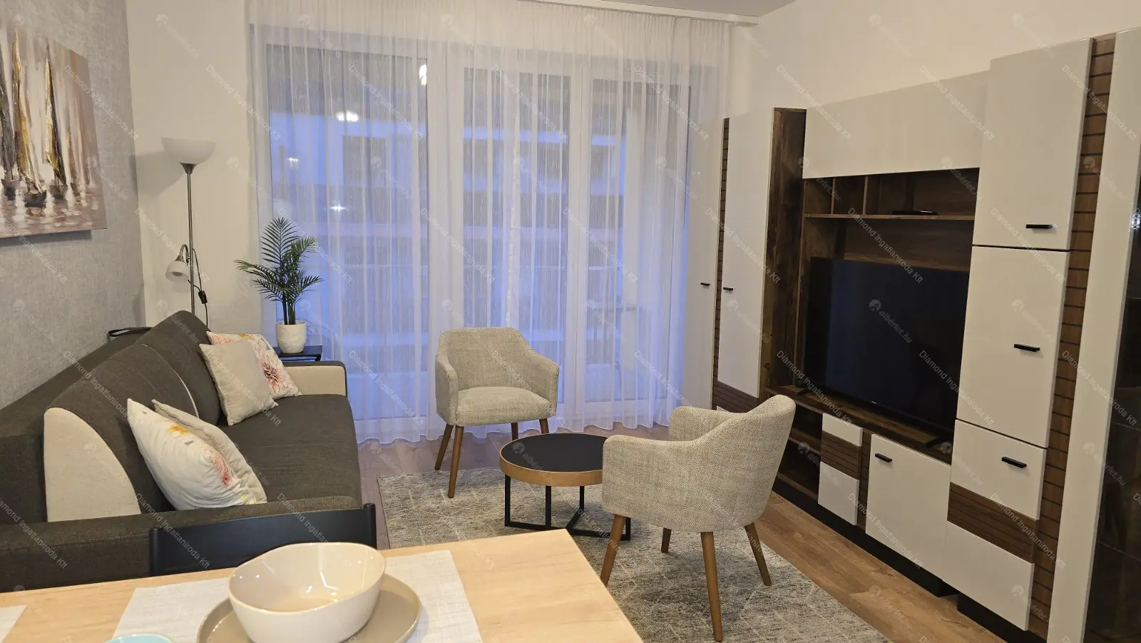 Kiadó albérlet 260000 Ft/hó áron: Budapest, XIII. kerület  Lőportár köz. Mérete: 32 nm, 1 szobás | Alberlet.hu - 6668986