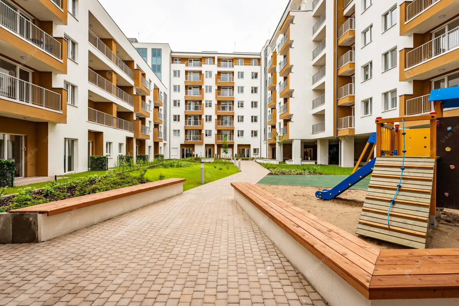 Kiadó albérlet 270000 Ft/hó áron: Budapest, XIII. kerület  Lőportár utca. Mérete: 42 nm, 2 szobás | Alberlet.hu - 6598358