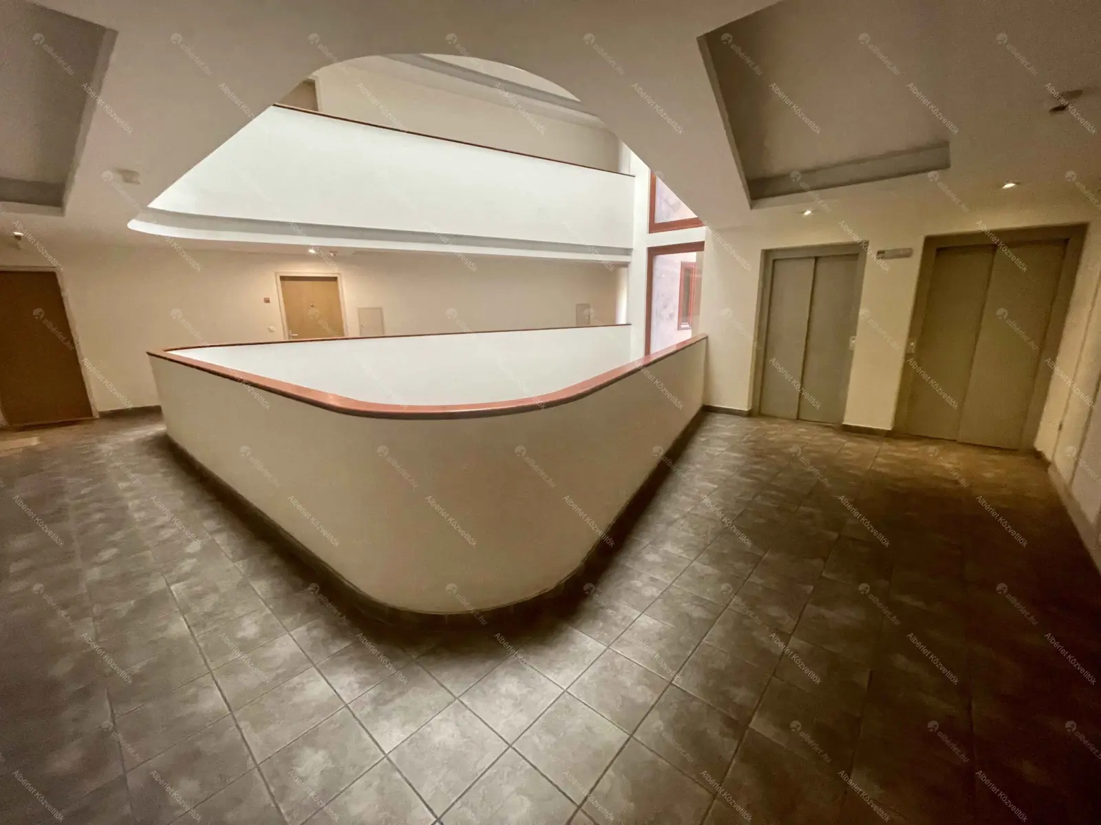 Kiadó albérlet 245000 Ft/hó áron: Budapest, XIII. kerület  Lőportár utca. Mérete: 47 nm, 2 szobás | Alberlet.hu - 6704009