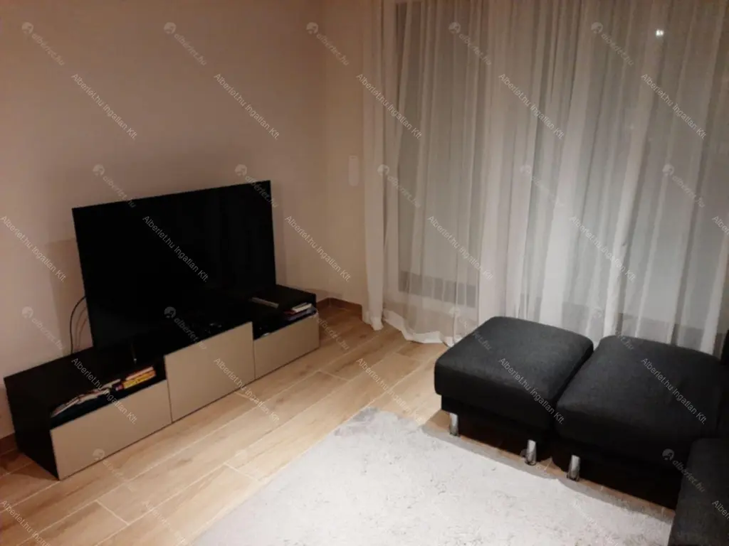 Kiadó albérlet 420000 Ft/hó áron: Budapest, XIII. kerület  Lőportár utca. Mérete: 63 nm, 3 szobás | Alberlet.hu - 6649730