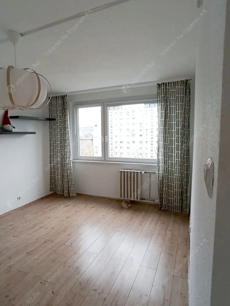 Kiadó albérlet 180000 Ft/hó áron: Budapest, XIII. kerület  Madarász Viktor utca. Mérete: 34 nm, 2 szobás | Alberlet.hu - 6600884