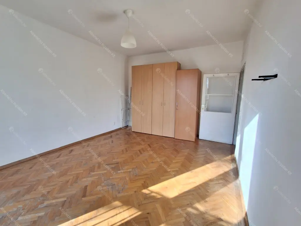 Kiadó albérlet 175000 Ft/hó áron: Budapest, XIII. kerület  Máglya köz. Mérete: 35 nm, 1 szobás | Alberlet.hu - 6654867