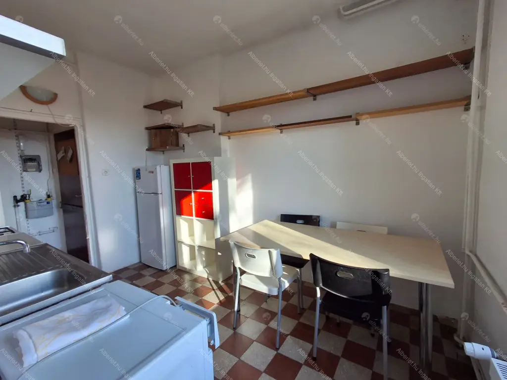 Kiadó albérlet 175000 Ft/hó áron: Budapest, XIII. kerület  Máglya köz. Mérete: 35 nm, 1 szobás | Alberlet.hu - 6654872