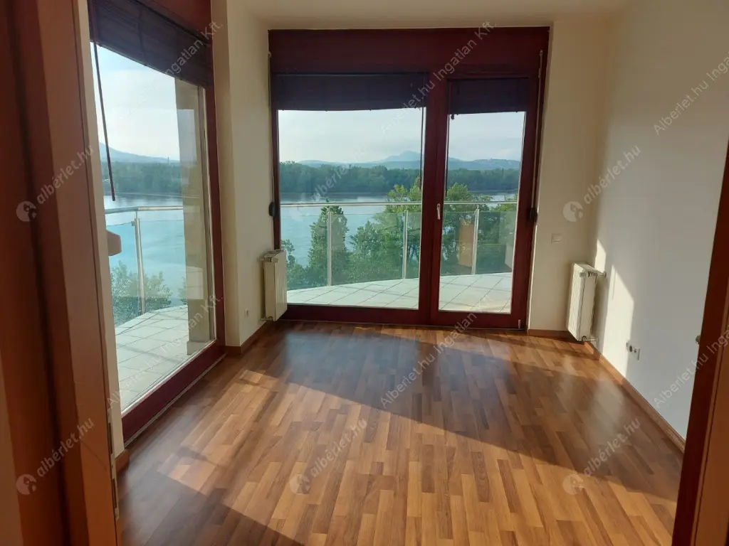 Kiadó albérlet 900000 Ft/hó áron: Budapest, XIII. kerület  Marina sétány. Mérete: 75 nm, 3 szobás | Alberlet.hu - 6584751