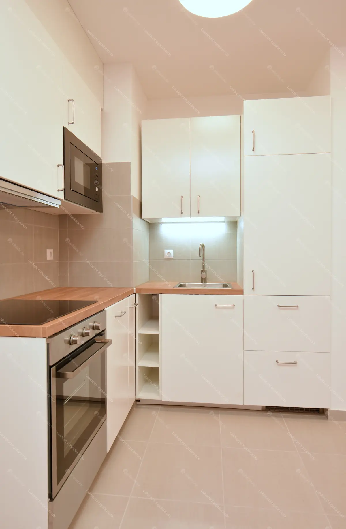 Kiadó albérlet 300000 Ft/hó áron: Budapest, XIII. kerület  Meder utca. Mérete: 46 nm, 2 szobás | Alberlet.hu - 6694382