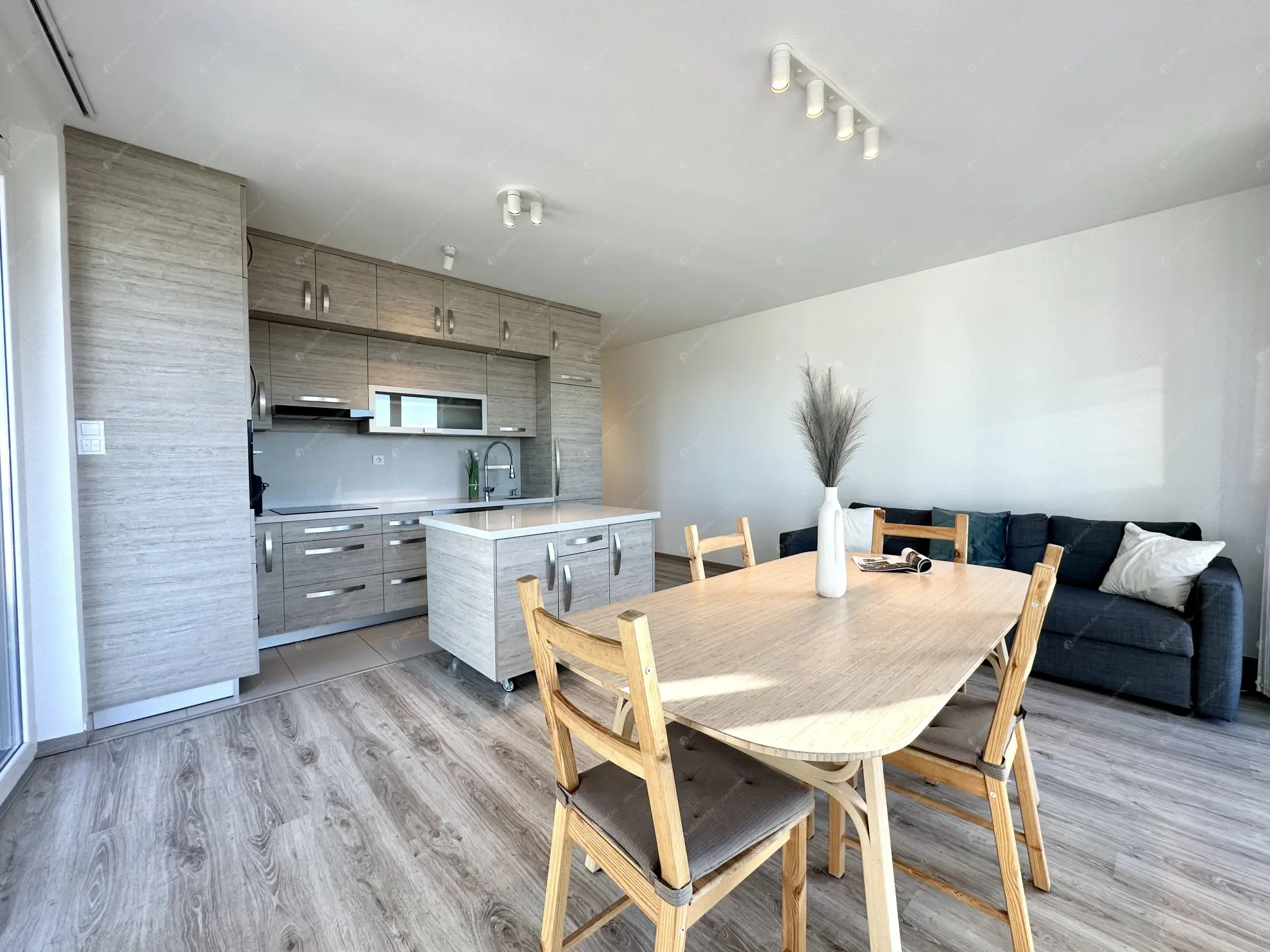 Kiadó albérlet 400000 Ft/hó áron: Budapest, XIII. kerület  Meder utca. Mérete: 64 nm, 3 szobás | Alberlet.hu - 6627682