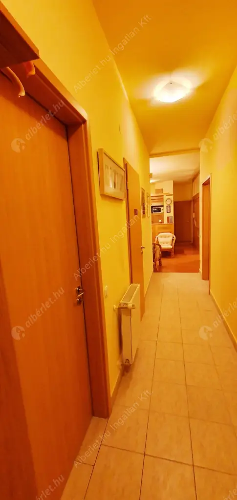 Kiadó albérlet 335000 Ft/hó áron: Budapest, XIII. kerület  Mohács utca. Mérete: 83 nm, 3 szobás | Alberlet.hu - 6515349