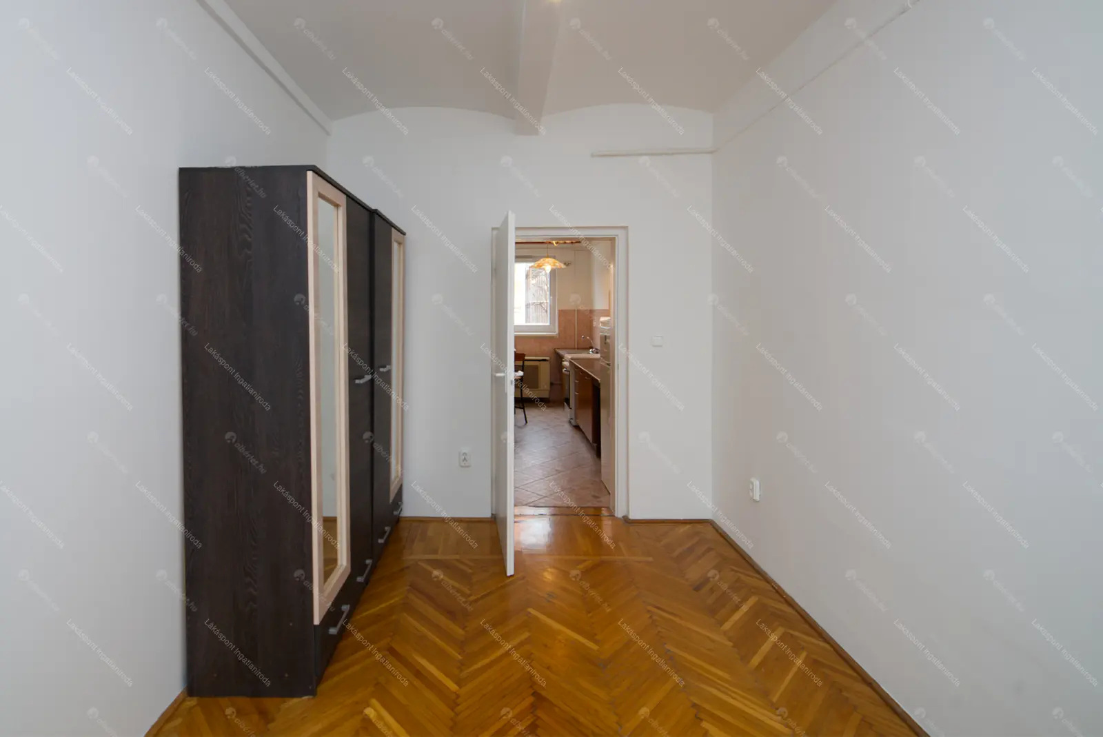 Kiadó albérlet 220000 Ft/hó áron: Budapest, XIII. kerület  Mosoly utca. Mérete: 40 nm, 2 szobás | Alberlet.hu - 6699660