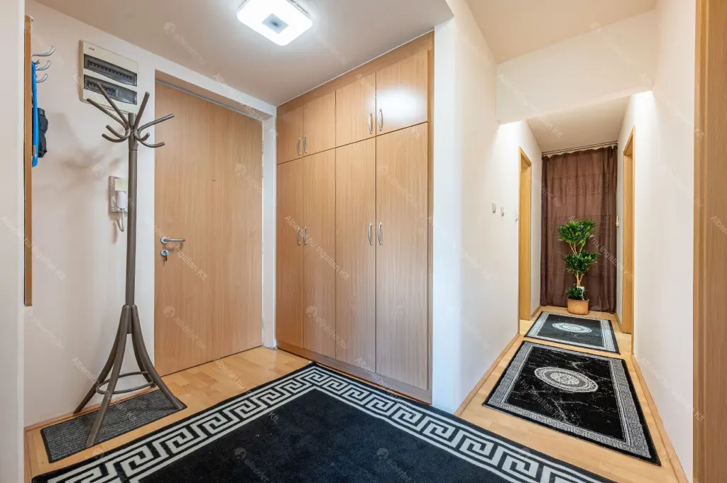 Kiadó albérlet 770000 Ft/hó áron: Budapest, XIII. kerület  Népfürdő utca. Mérete: 100 nm, 3 szobás | Alberlet.hu - 6674111