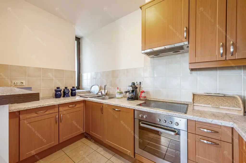 Kiadó albérlet 770000 Ft/hó áron: Budapest, XIII. kerület  Népfürdő utca. Mérete: 100 nm, 3 szobás | Alberlet.hu - 6674115