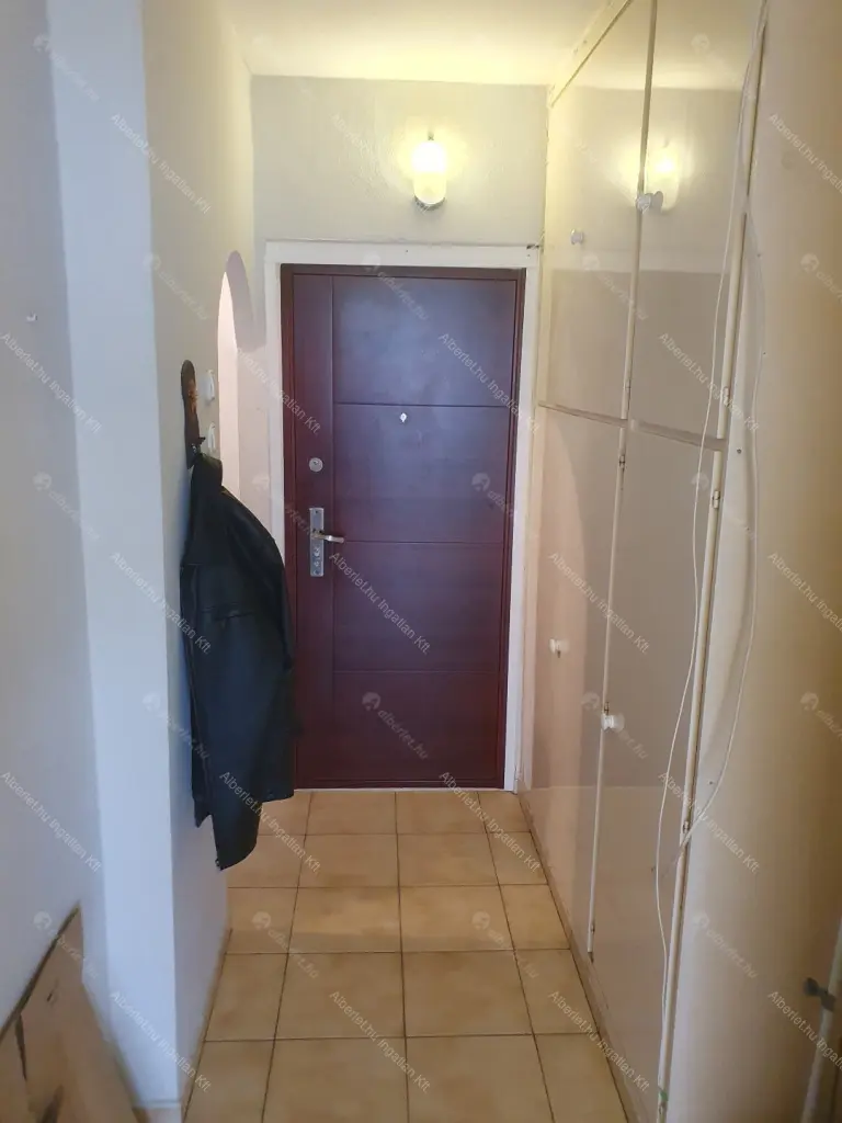 Kiadó albérlet 215000 Ft/hó áron: Budapest, XIII. kerület  Népfürdő utca. Mérete: 36 nm, 1 szobás | Alberlet.hu - 6706507