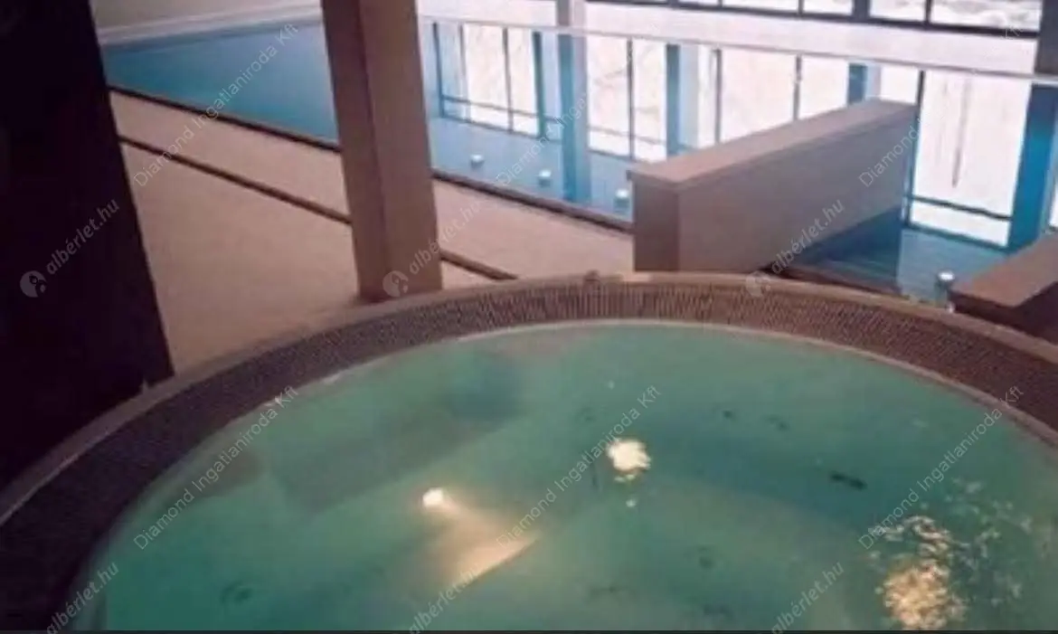 Kiadó albérlet 230000 Ft/hó áron: Budapest, XIII. kerület  Népfürdő utca. Mérete: 40 nm, 1 szobás | Alberlet.hu - 6580119