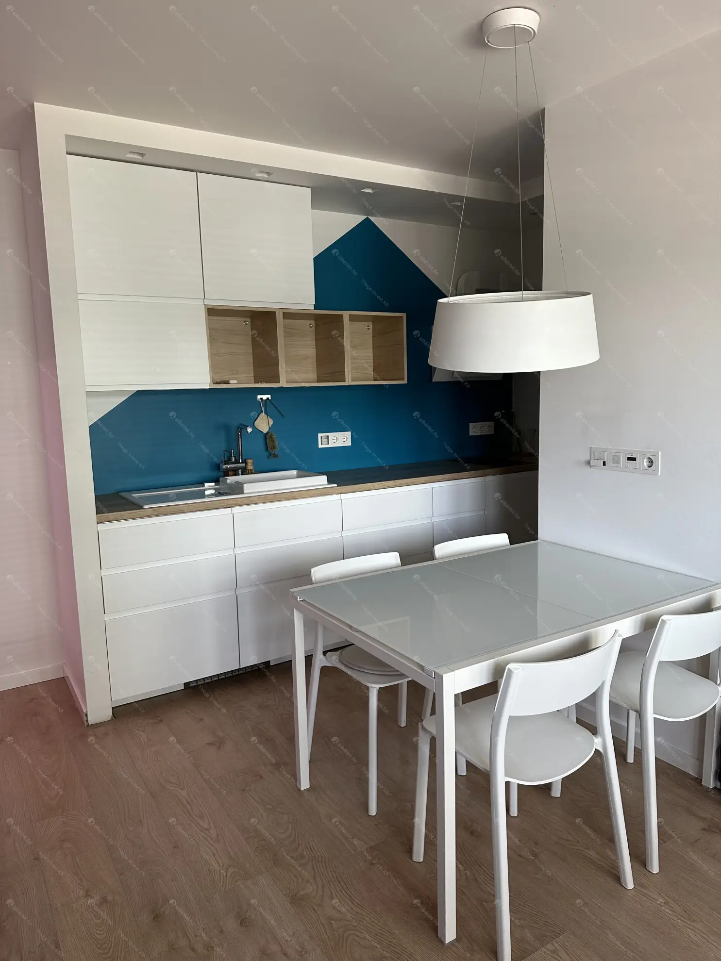 Kiadó albérlet 280000 Ft/hó áron: Budapest, XIII. kerület  Népfürdő utca. Mérete: 41 nm, 2 szobás | Alberlet.hu - 6612788