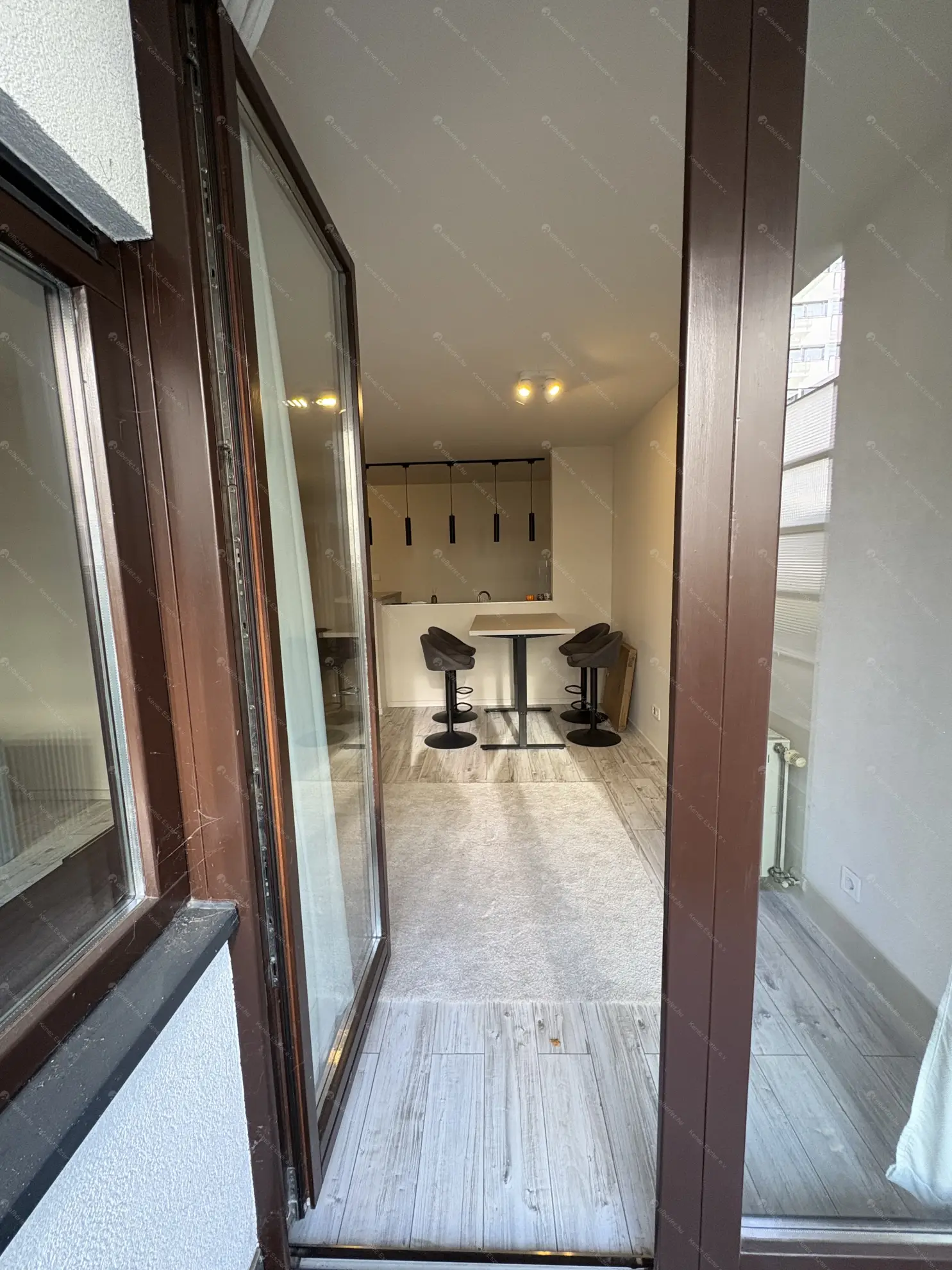 Kiadó albérlet 250000 Ft/hó áron: Budapest, XIII. kerület  Népfürdő utca. Mérete: 45 nm, 1 szobás | Alberlet.hu - 6598560