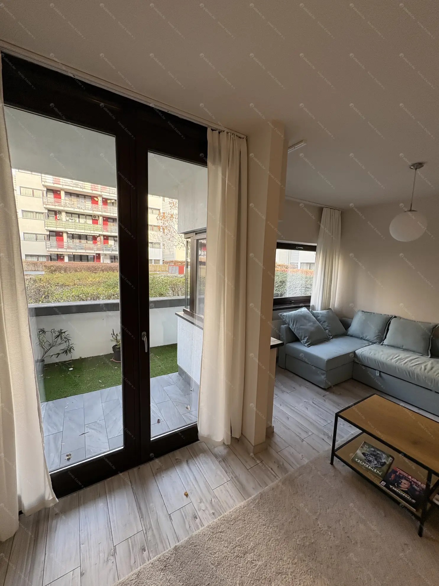 Kiadó albérlet 250000 Ft/hó áron: Budapest, XIII. kerület  Népfürdő utca. Mérete: 45 nm, 1 szobás | Alberlet.hu - 6598562