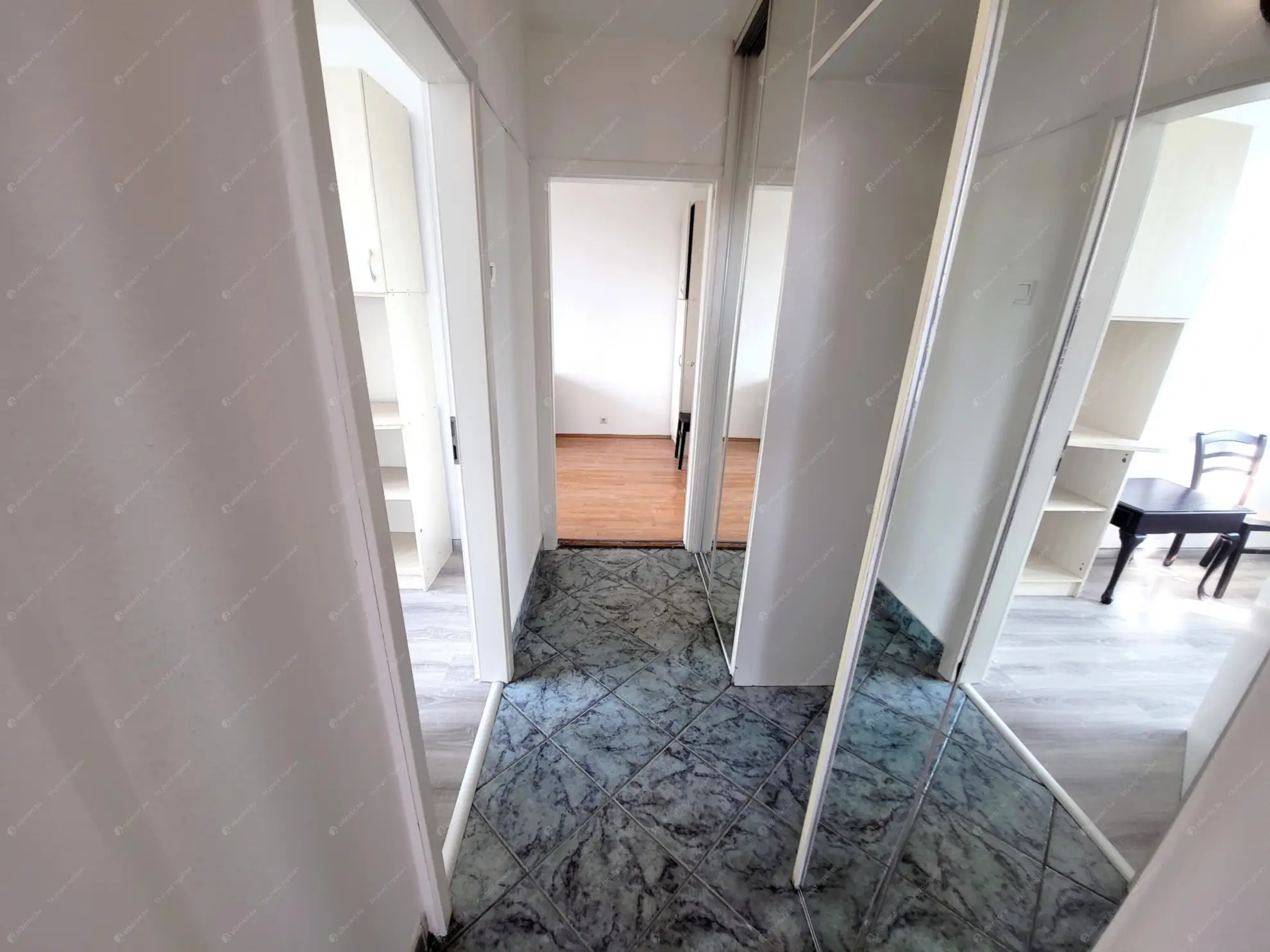 Kiadó albérlet 75000 Ft/hó áron: Budapest, XIII. kerület  Népfürdő utca. Mérete: 7 nm, 1 szobás | Alberlet.hu - 6622501