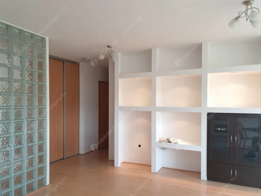 Kiadó albérlet 470000 Ft/hó áron: Budapest, XIII. kerület  Népfürdő utca. Mérete: 81 nm, 3 szobás | Alberlet.hu - 6285655