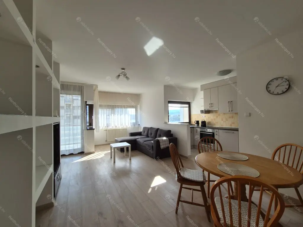 Kiadó albérlet 460000 Ft/hó áron: Budapest, XIII. kerület  Népfürdő utca. Mérete: 81 nm, 3 szobás | Alberlet.hu - 6691970