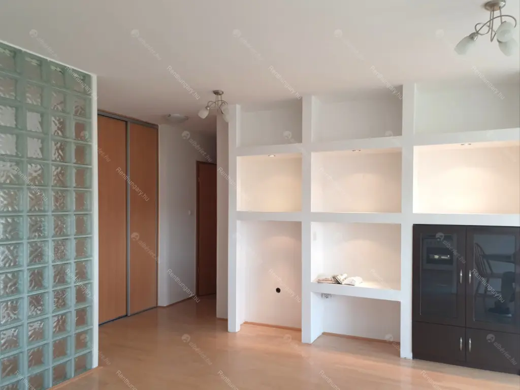 Kiadó albérlet 460000 Ft/hó áron: Budapest, XIII. kerület  Népfürdő utca. Mérete: 81 nm, 3 szobás | Alberlet.hu - 6691997