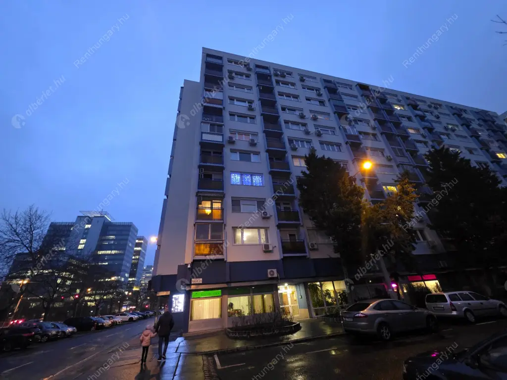 Kiadó albérlet 419000 Ft/hó áron: Budapest, XIII. kerület  Népfürdő utca. Mérete: 81 nm, 3 szobás | Alberlet.hu - 6636594