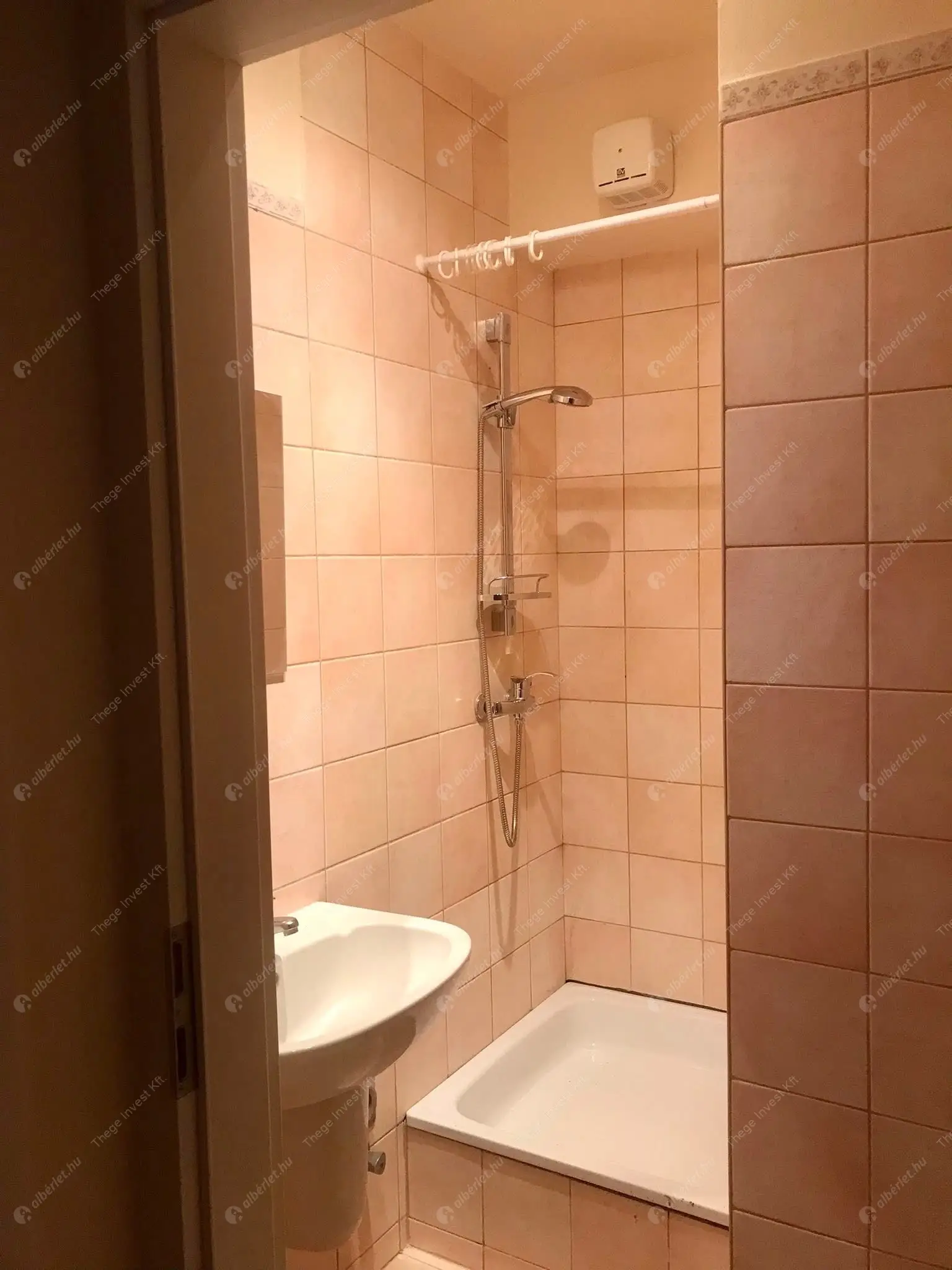 Kiadó albérlet 220000 Ft/hó áron: Budapest, XIII. kerület  Palóc utca. Mérete: 45 nm, 2 szobás | Alberlet.hu - 6593989