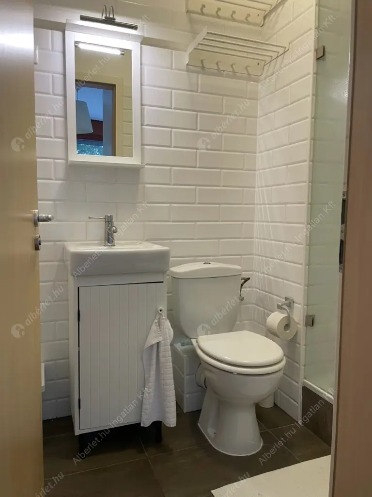 Kiadó albérlet 750000 Ft/hó áron: Budapest, XIII. kerület  Pannónia utca. Mérete: 106 nm, 3 szobás | Alberlet.hu - 6571166