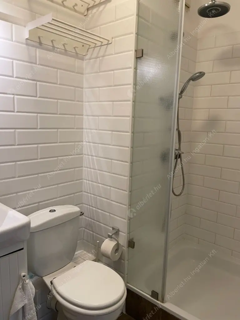 Kiadó albérlet 750000 Ft/hó áron: Budapest, XIII. kerület  Pannónia utca. Mérete: 106 nm, 3 szobás | Alberlet.hu - 6571167