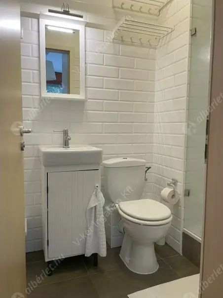 Kiadó albérlet 750000 Ft/hó áron: Budapest, XIII. kerület  Pannónia utca. Mérete: 106 nm, 4 szobás | Alberlet.hu - 6570700