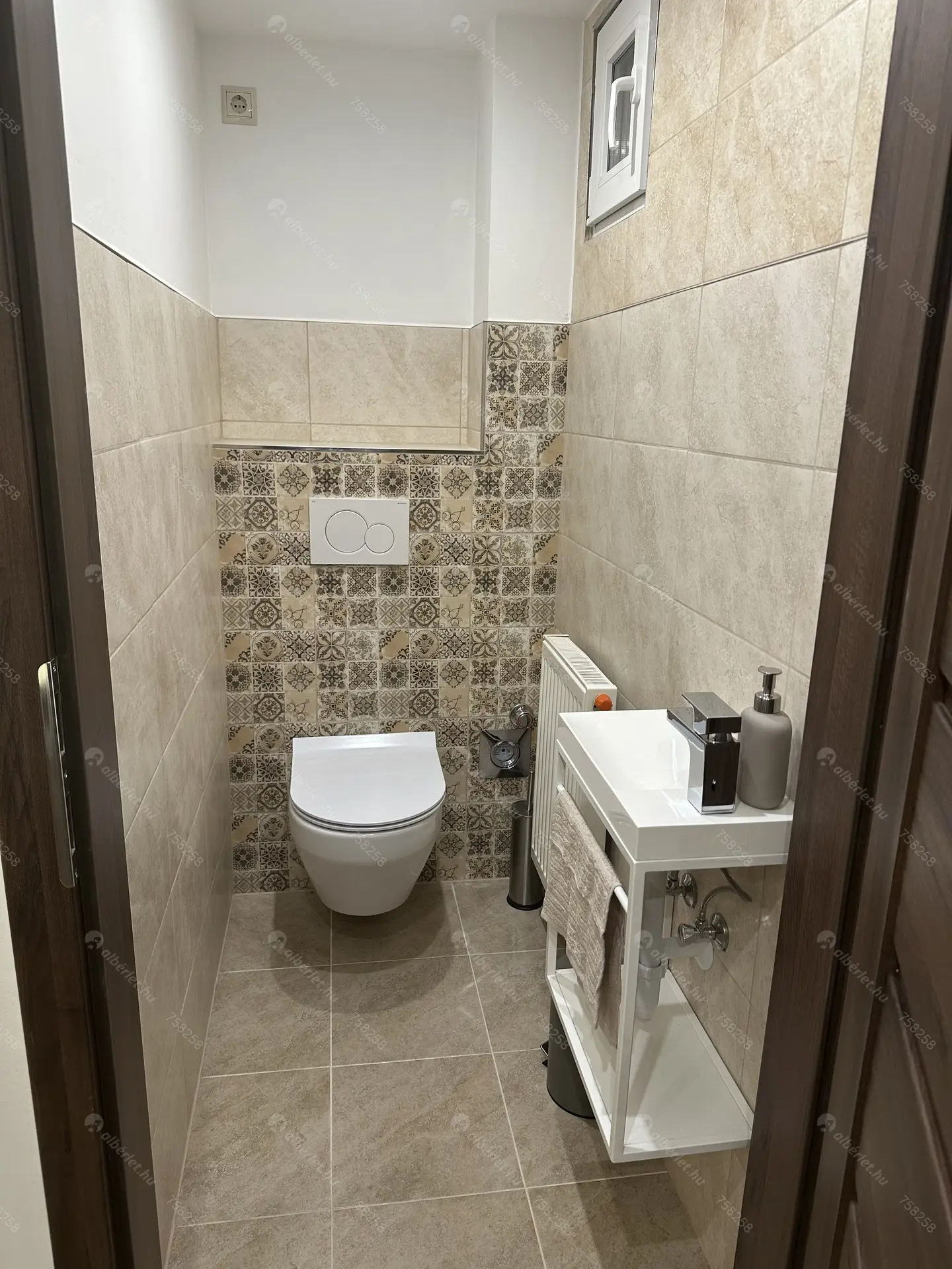 Kiadó albérlet 180000 Ft/hó áron: Budapest, XIII. kerület  Pannónia utca. Mérete: 31 nm, 1 szobás | Alberlet.hu - 6405892