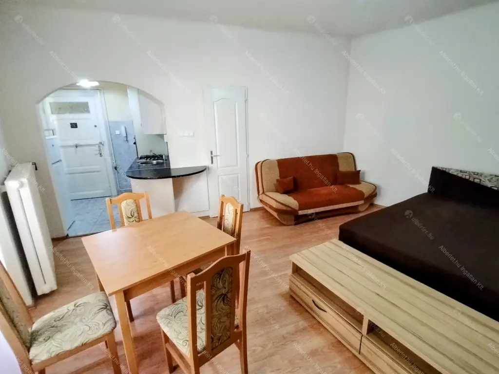 Kiadó albérlet 180000 Ft/hó áron: Budapest, XIII. kerület  Pannónia utca. Mérete: 36 nm, 1 szobás | Alberlet.hu - 6675097