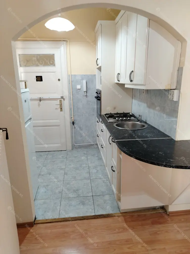 Kiadó albérlet 180000 Ft/hó áron: Budapest, XIII. kerület  Pannónia utca. Mérete: 36 nm, 1 szobás | Alberlet.hu - 6706738