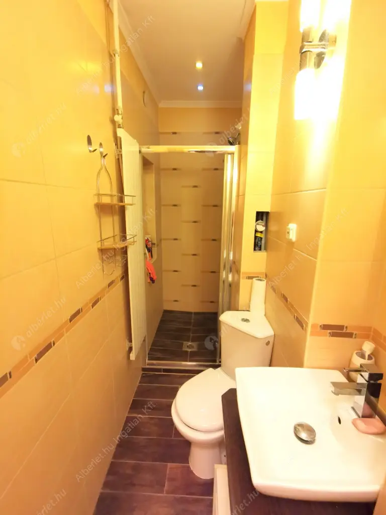 Kiadó albérlet 240000 Ft/hó áron: Budapest, XIII. kerület  Pannónia utca. Mérete: 38 nm, 1 szobás | Alberlet.hu - 6628174