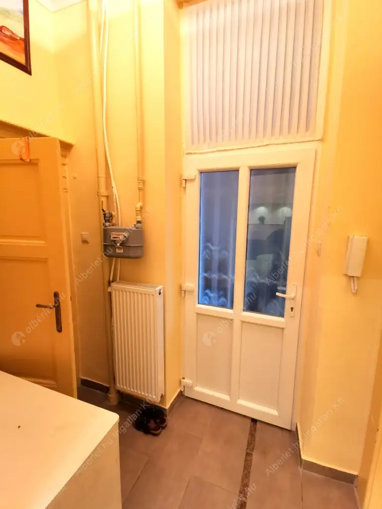 Kiadó albérlet 240000 Ft/hó áron: Budapest, XIII. kerület  Pannónia utca. Mérete: 38 nm, 1 szobás | Alberlet.hu - 6628181