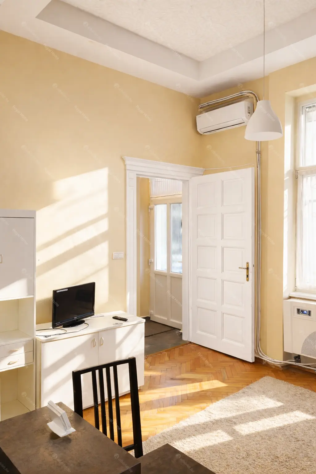 Kiadó albérlet 240000 Ft/hó áron: Budapest, XIII. kerület  Pannónia utca. Mérete: 38 nm, 1 szobás | Alberlet.hu - 6672518